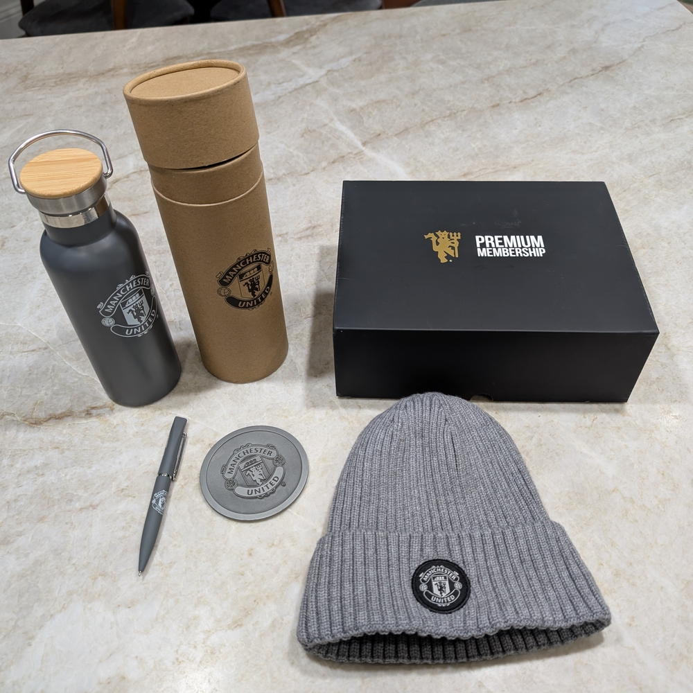 Manchester United 24/25 Premium Membership Pack